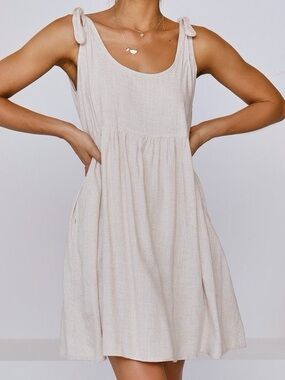 NWT Billy J Boutique Afia Dress Natural Size XS